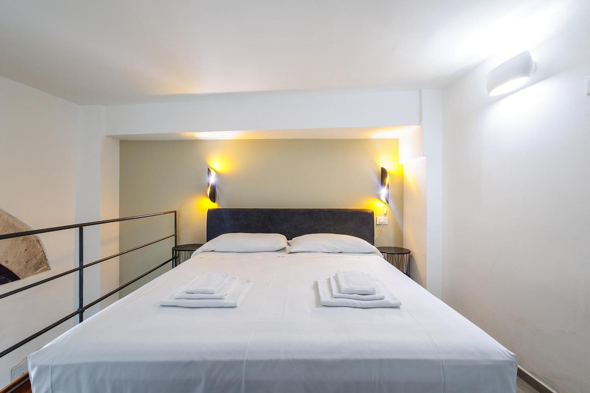 Goodstay Corte Regina Suite Лече Екстериор снимка